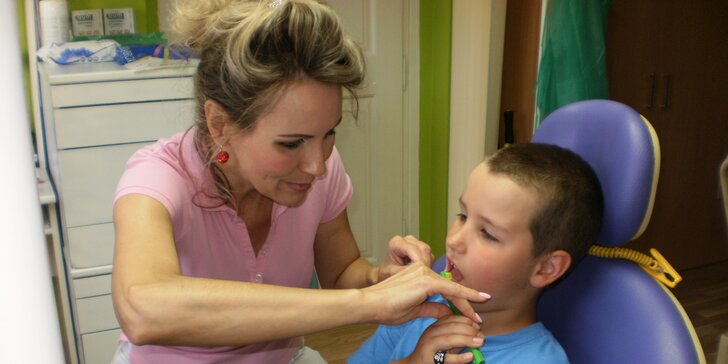 Dentální hygiena s airflow i bez pro zdravý a krásný úsměv dospělých i dětí