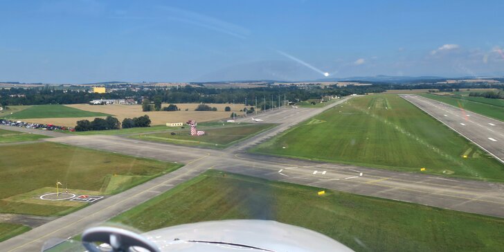 Seznamovací lety z Hradce Králové: 20-60 minut letu vč. pilotování
