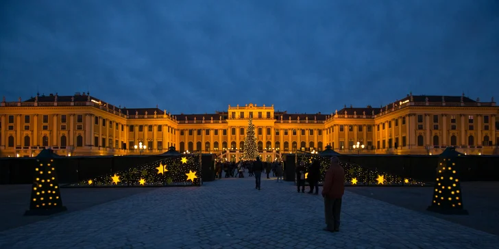 Zažijte malebný advent na zámku Schönbrunn a v soutěsce Johannesbachklamm