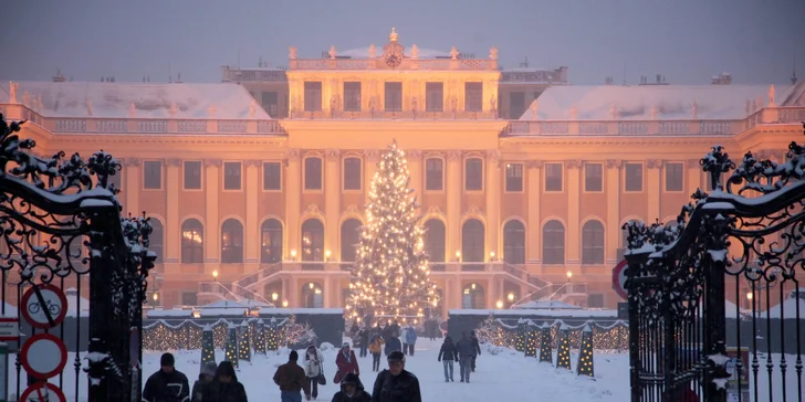 Zažijte malebný advent na zámku Schönbrunn a v soutěsce Johannesbachklamm