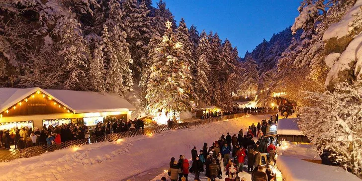 Zažijte malebný advent na zámku Schönbrunn a v soutěsce Johannesbachklamm