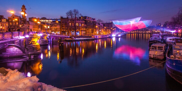 Silvestr v Amsterdamu: festival světel, degustace holandských sýrů, průvodce