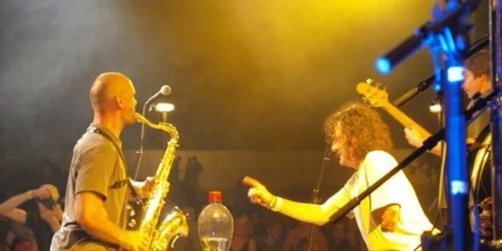 349 Kč za 2 vstupenky na mikulovský hudební festival Eurotrialog. Dva dny plné divoké i přemýšlivé hudby kapel Visací zámek, Vltava, Tleskač, Hvozd, Árstíðir a dalších se slevou 50 %.