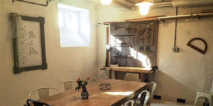 3 hodiny originálního workshopu: Výroba šperků z Foamiranu