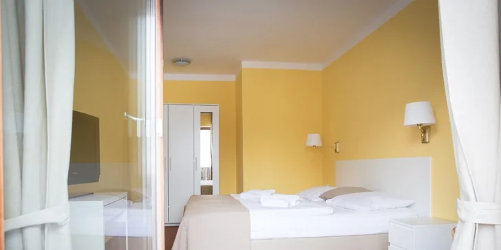 Aktivní relax pro páry i rodiny na německé straně Šumavy: polopenze a sauna