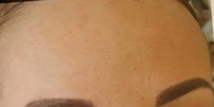 Permanentní make-up obočí pomocí mikropigmentace