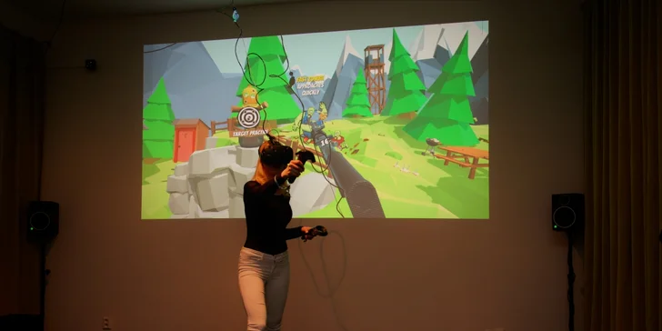 Hodina ve světě virtuální reality v Plzni až pro 8 osob: objevujte, pařte, bavte se