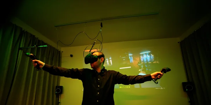 Hodina ve světě virtuální reality v Plzni až pro 8 osob: objevujte, pařte, bavte se