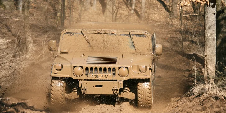 Adrenalin v terénu: 10 min. spolujízdy nebo 20 min. řízení v Hummeru H2 nebo H1