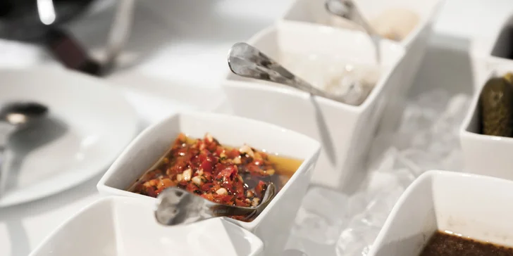 Večerní fish & grill raut na lodi: 3 hodiny neomezené konzumace pro 1 nebo 2