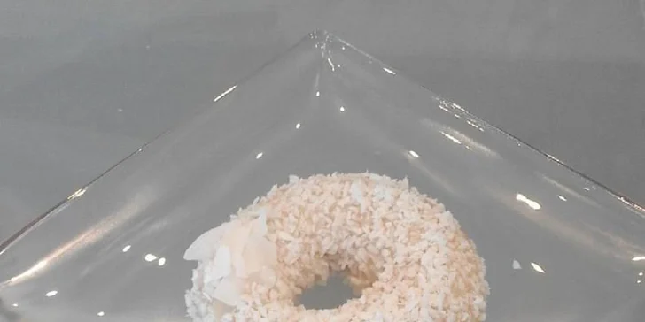 Sladká svačina do ruky: 2, 3 nebo 6 pečených špaldových donutů v krabičce