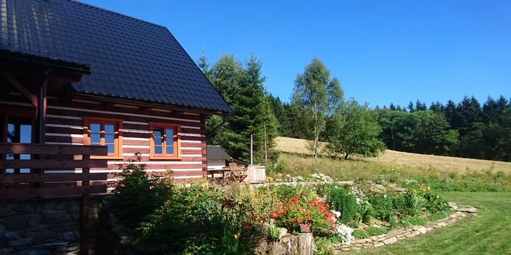 Kouzelná roubenka v Orlických horách s wellness, grilem a zábavou