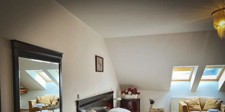 Izby sú vybavené televízorom a Wi-Fi pripojením.