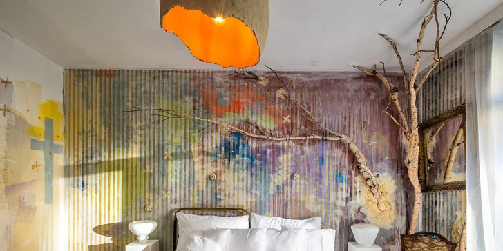 Noc v designovém pokoji 4* Grand Hotelu Imperial a večeře s degustací vín