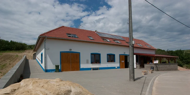Pobyt na Kraví hoře: 2 noci s polopenzí, ochutnávka vín i prohlídka vinic