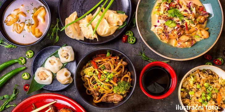 Vzhůru do Hongkongu: 4chodové orientální menu pro dva v Lotos Restaurant