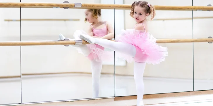 Pololetní taneční kurzy pro děti od 4 do 6 let: mini balet a mini dance