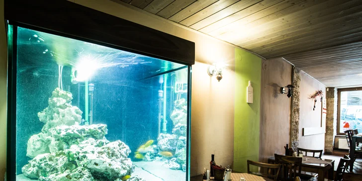 2 libovolné házené pizzy k vyzvednutí v restauraci nedaleko centra
