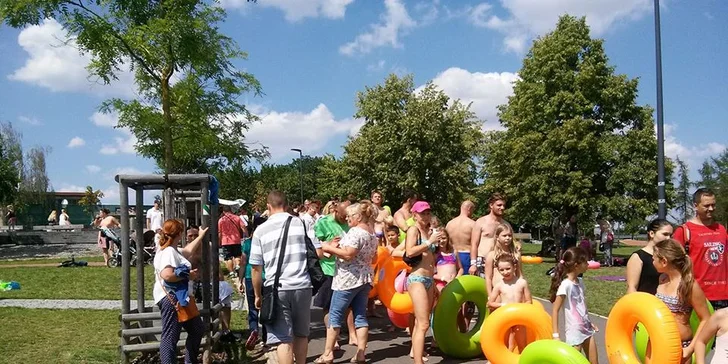 Hry bez hranic jsou zpět: 100 metrů dlouhá skluzavka, bumper balls a další