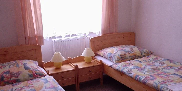 Aktivní turisté, našli jste svůj ráj: Podzimní pohoda a polopenze v podzámčí