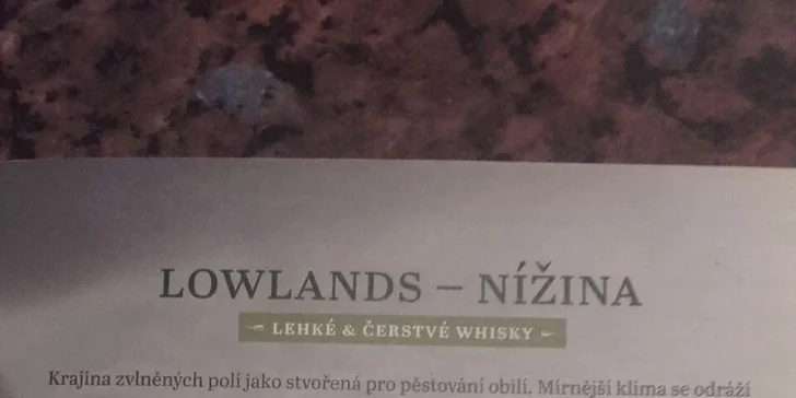 Degustace šesti špičkových skotských whisky v anglickém pubu