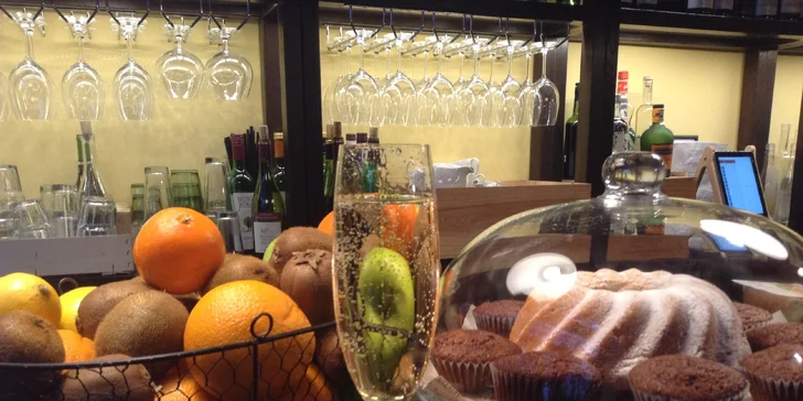 Je neděle? Tak nic nedělejte: Brunch uprostřed města pro 2 snídaňové krále