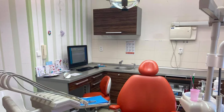 Navštívit dentální hygienu mohou už malé děti, protože se v raném věku naučí správné péči a návykům.