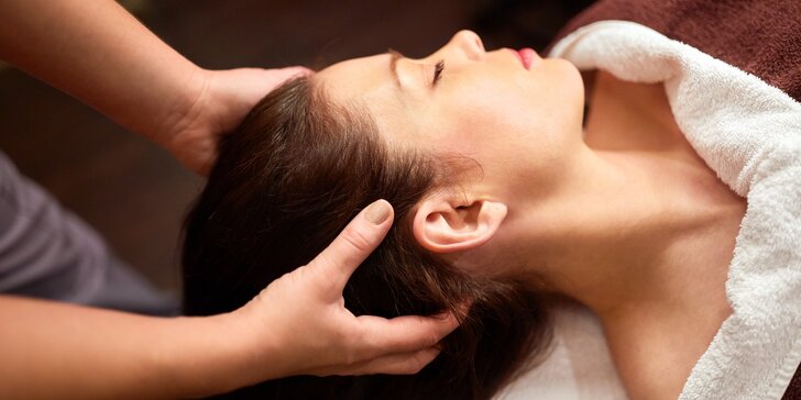 Indická masáž hlavy a regenerační masáž s rostlinnými a esenciálními oleji