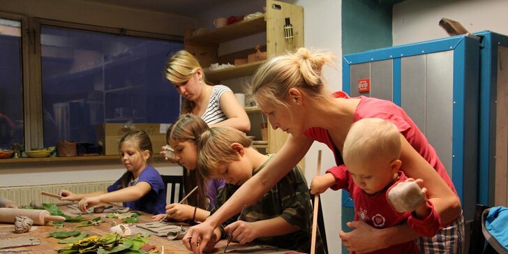 Keramický workshop pro děti i dospělé: vyrobte si z hroudy hlíny barevnou sošku