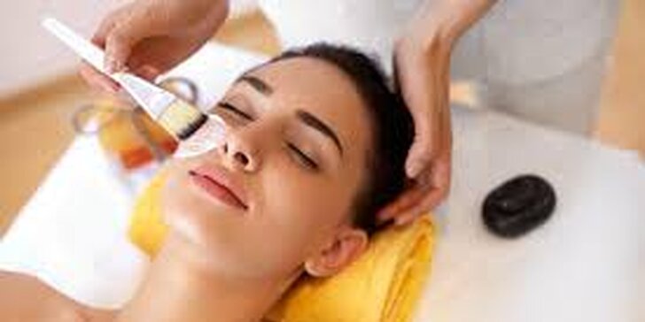 Luxusní kosmetické ošetření včetně masáže v délce 80 minut