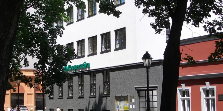 Kompletní kosmetické ošetření pro všechny typy pleti včetně masáže