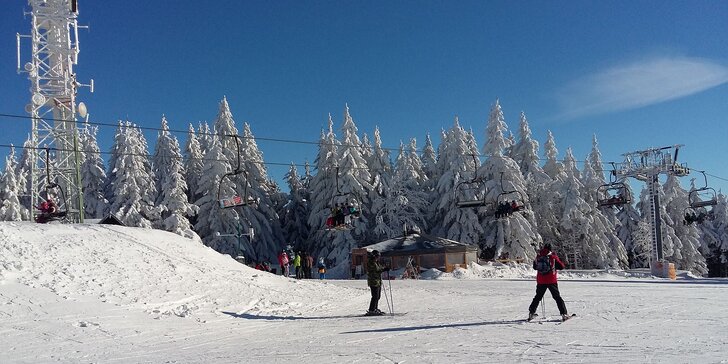 Zima na lyžích: 4 dny v Říčkách v Orlických horách pro 2 i 10 osob