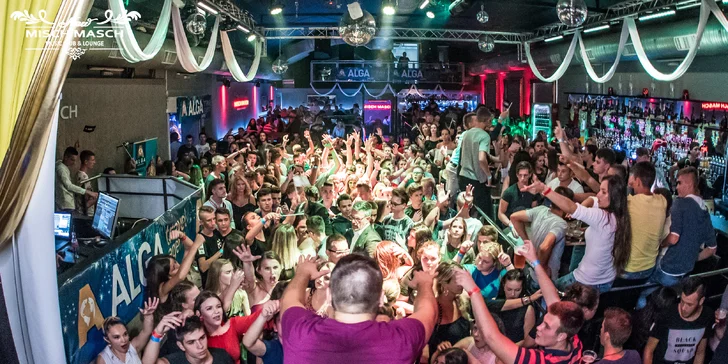 Velká porce zábavy: 2x Cuba Libre nebo XXL Cuba Libre až pro 8 lidí