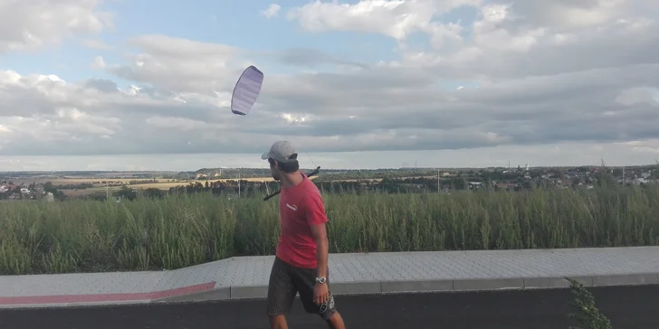 Bude to jízda: Základní lekce nebo 1denní kurz landkitingu