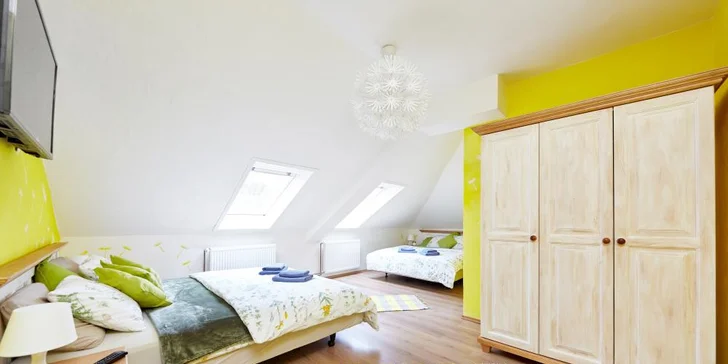 Relax v Kutné Hoře: apartmán v centru, bylinná koupel i 3chodová večeře