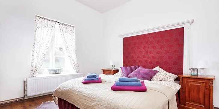 Relax v Kutné Hoře: apartmán v centru, bylinná koupel i 3chodová večeře