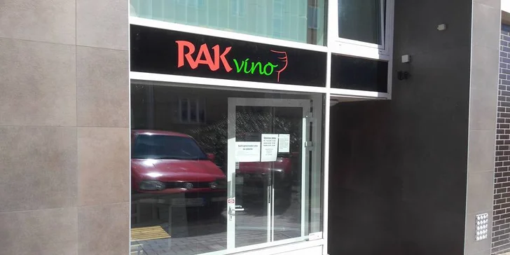 2 litry sudového vína dle výběru