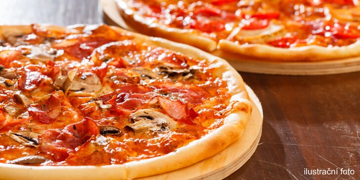 Zažeňte hlad na míle daleko: 2 pizzy k odnosu s sebou s průměrem až 50 cm