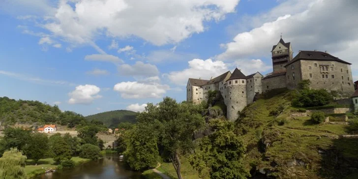 Královský hrad Loket stojí za návštěvu 