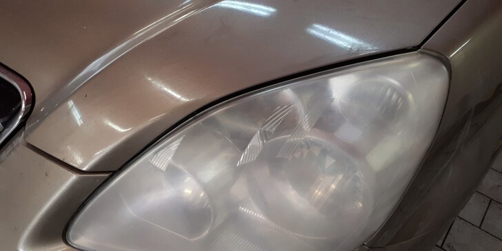 Rozzařte své auto: Rozleštění světlometů s keramickou ochranou