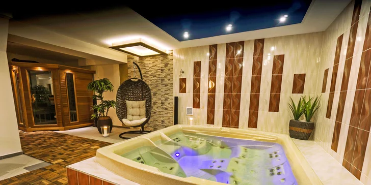 Relax v centru lázeňského města Rajecké Teplice s privátním wellness pro dva