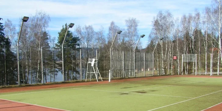 Aktivní dovolená na Lipně: polopenze a slevy na relax i sport