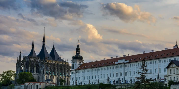 Romantický pobyt s tříchodovou večeří na rozhledně Kaňk u Kutné Hory