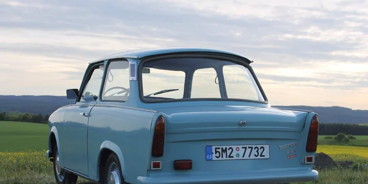Na skok do 70. let: jízda ve 3 vozech tehdejší doby aneb co dokáže Trabant