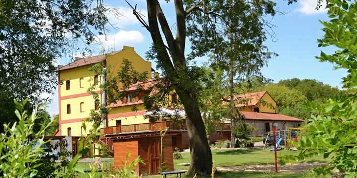 Pobyt na jižní Moravě: až 6 dní pohody se stravou a třeba i neomezeným vínem