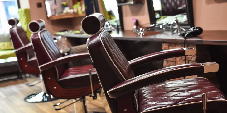 Darujte pánům péči i relax: Střih nebo holení v The Hipster Barbershopu