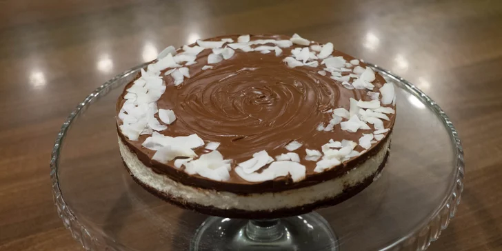 Naše Café vám osladí život: nepečený dort z neobyčejné kavárny
