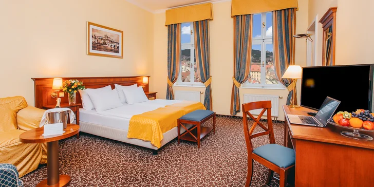Hotel v centru Prahy: 10 minut od Národního muzea, v ceně bufetová snídaně