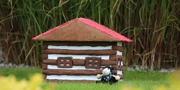 Den se skřítky a elfy ve Farmaparku: živé pohádkové bytosti, atrakce a zvířátka