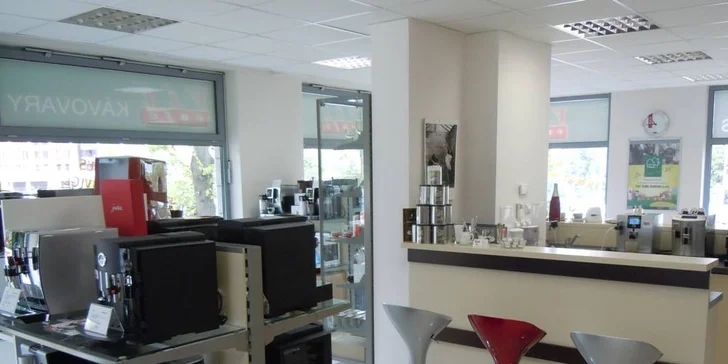 V ČR pražená káva VítCafé v limitované edici: 0,5 nebo 1 kg zrnek i s ochutnávkou